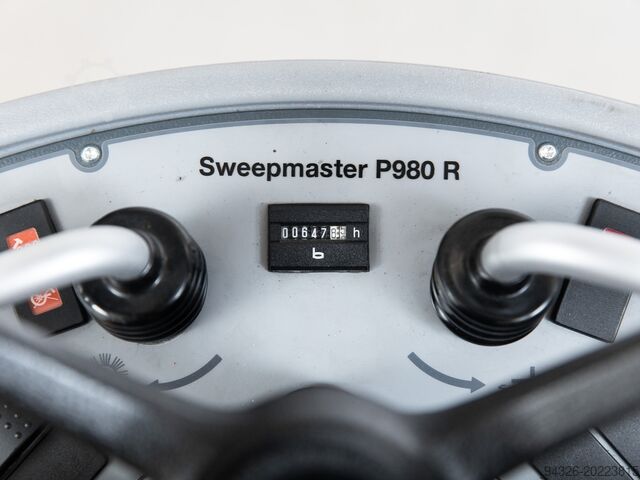 Σάρωθρο Hako Sweepmaster P980 R Hako Sweepmaster P980 R Benzin 2017y - 647h