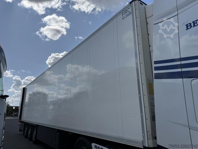 Semi-reboque frigorífico Schmitz Cargobull SKO 24 Bitemp / Multitemp Thermi King Spectrum