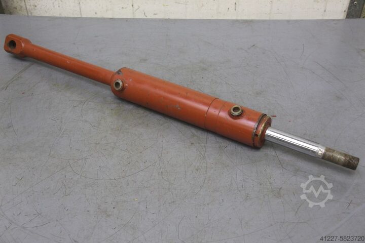 Cylinder hydrauliczny unbekannt Hub 200 mm
