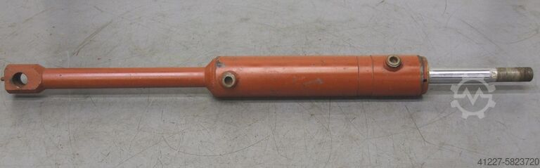 Cylinder hydrauliczny unbekannt Hub 200 mm