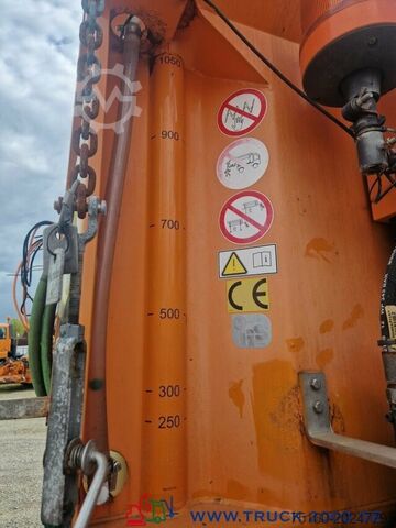 Aangepaste bestelwagen Küpper-Weisser 2m3 Winter Feucht Salzstreuer Außenradantrieb