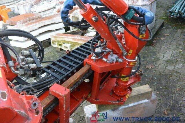 Fourgon Multicar Dücker Uni Arm UNA 200 Ausleger + Kontergewicht