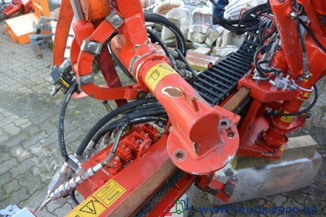 Fourgon Multicar Dücker Uni Arm UNA 200 Ausleger + Kontergewicht