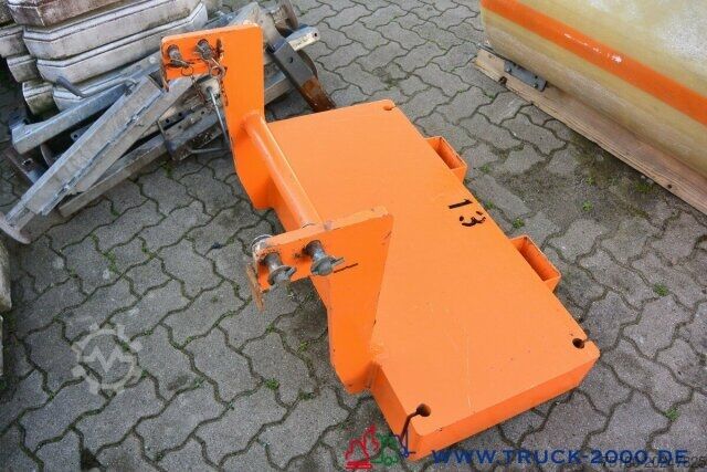 Fourgon Multicar Dücker Uni Arm UNA 200 Ausleger + Kontergewicht