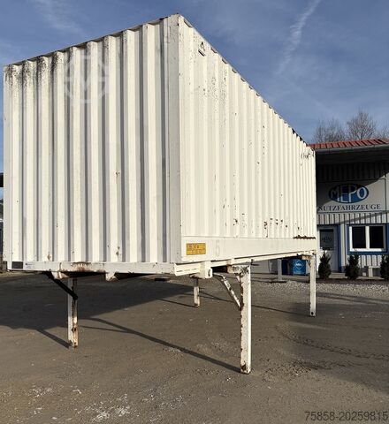 Wissellaadbak met laadbak Thyssen BDF Stahlkoffer 43m³ Rolltor
