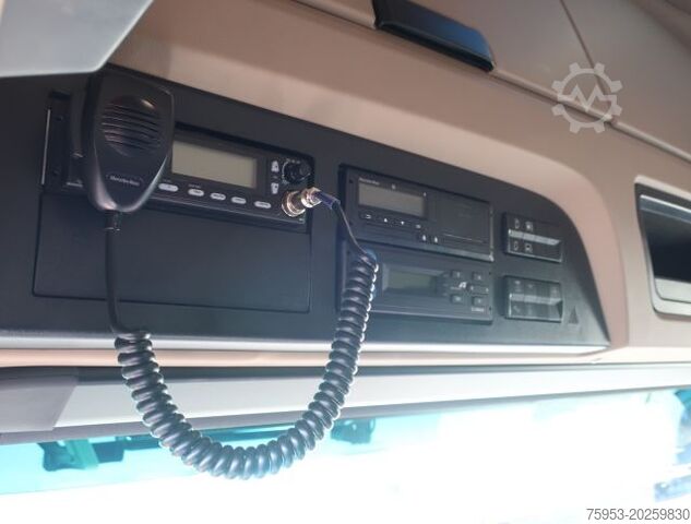Volume trekker Mercedes Benz 1851 LSNRL Lowliner Actros Giga Verstellkupplung