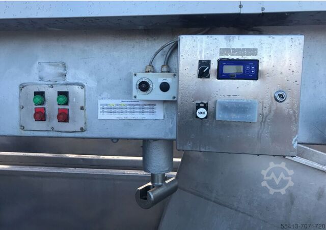 Tej- és tejtermelés APV V8000