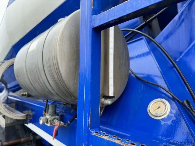 Mixeur DAF CF 510 6X4 + DE BUF ST2 2-ASSIGE 10M3 CONCRETE ...