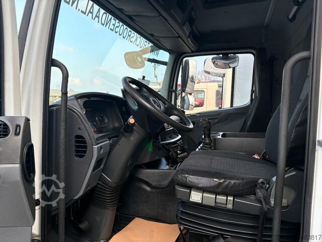 Koel-vriestransport Mercedes-Benz AXOR 1829 + MANUAL + EURO 5 + LIFT + CARRIER