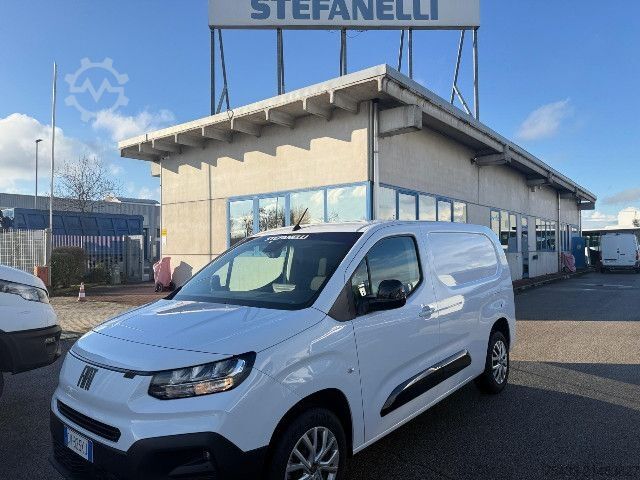 Bestelwagen Fiat Doblo Van 1.5 bluehdi 130cv LH1