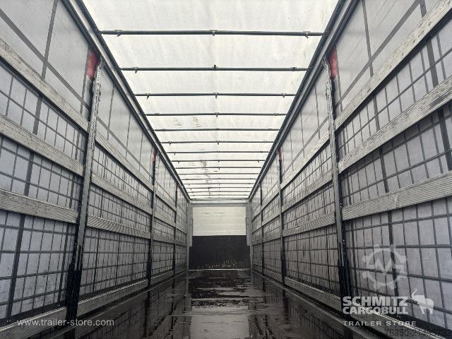 Semi-reboque aberto com lona Schmitz Cargobull Semitrailer Curtainsider Standard
