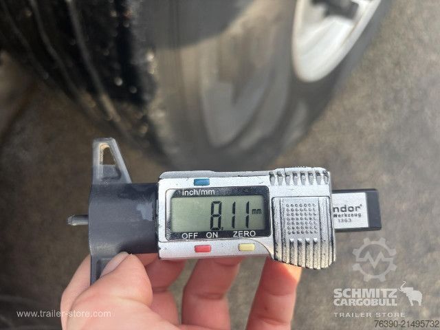 Semi-reboque aberto com lona Schmitz Cargobull Semitrailer Curtainsider Standard