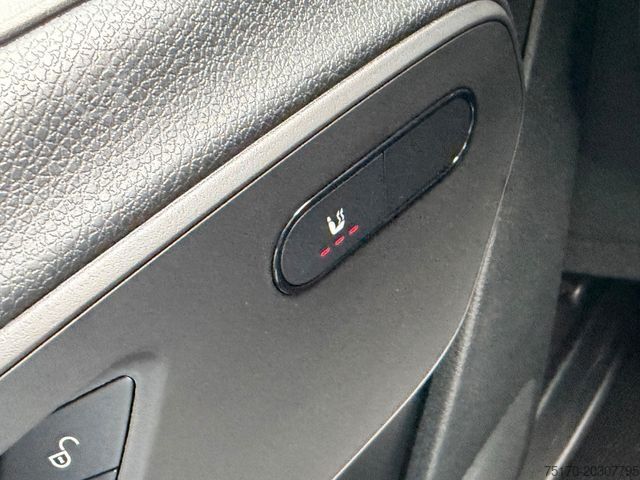 Furgão de teto alto MERCEDES-BENZ Sprinter 319 CDI 4x4 4325 LED Navi