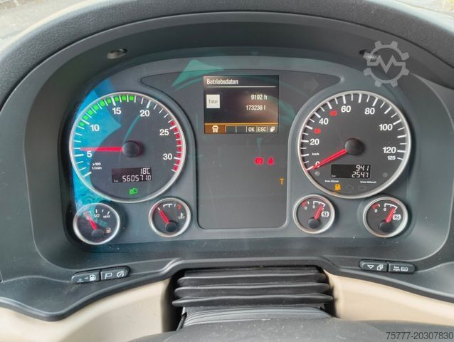 Volume trekker MAN TGX 18.510 XXL- INTARDER-2 Tanks-ACC-ParkingCool