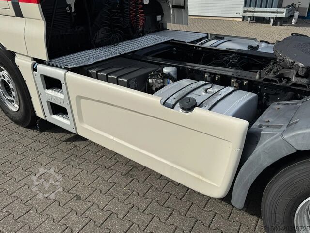 Standard-SZM MAN TGX 18.440 XLX Full Spoiler - 2x Tank - Euro 6