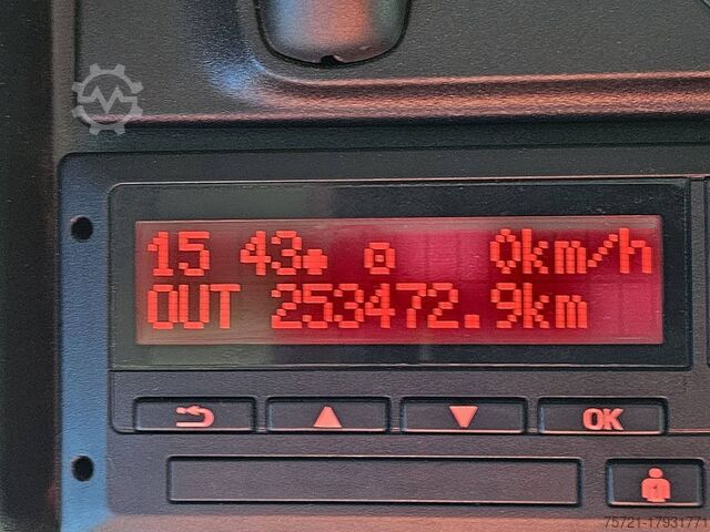 Bâche coulissante DAF LF 210 7.49T AIRCO LIFT