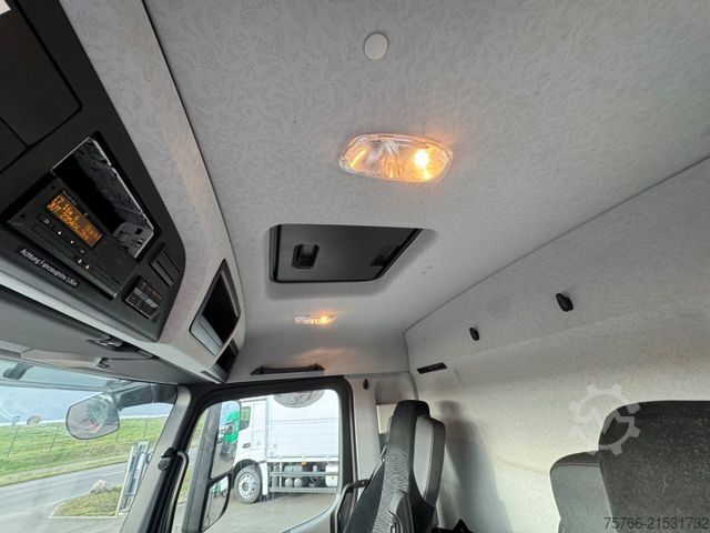 Beverage truck MERCEDES-BENZ ANTOS 2540 / 2 x LBW / LENKACHSE / KOMPLETTZUG