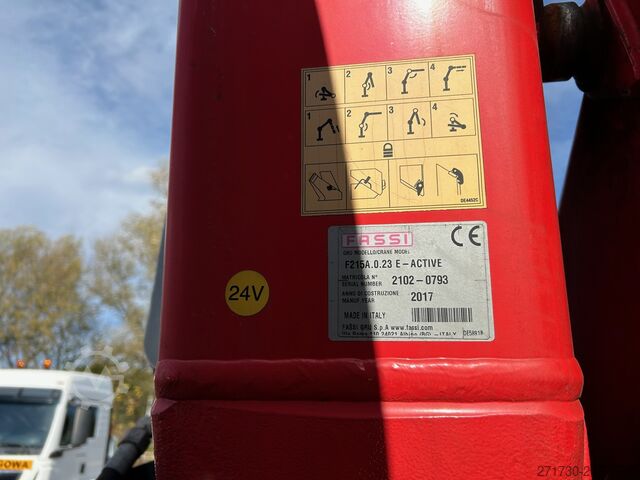 Autokran Renault C380 6X4 / FASSI F215A+REMOTE / ROTATOR