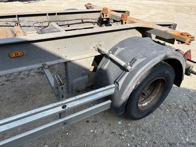 Výměnný podvozek přívěsu Sonstige Lafette Zwilling Verzinkt lange Bälge