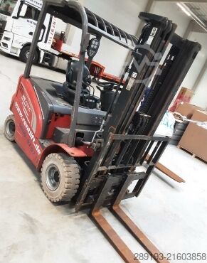 Off-road forklift Manitou ME 425 C 2,5 t Elektro