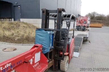 Off-road forklift Manitou ME 425 C 2,5 t Elektro