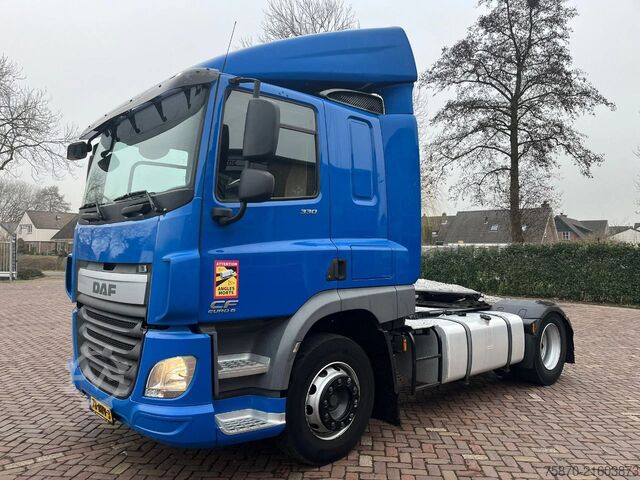 Standaard-SZM DAF CF 330 FT