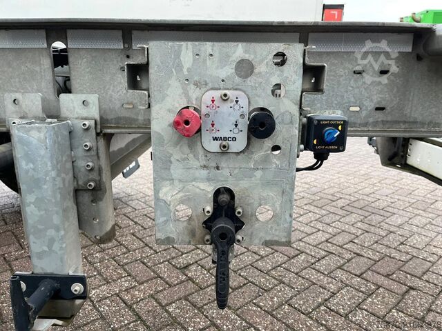 Containervervoer WEB TRAILER ZA 18