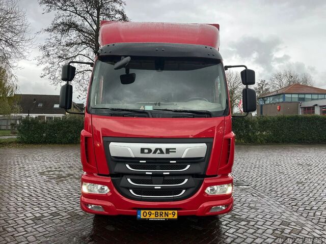 Koffer DAF LF 260 FA
