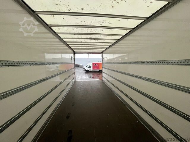 Koffer DAF LF 260 FA