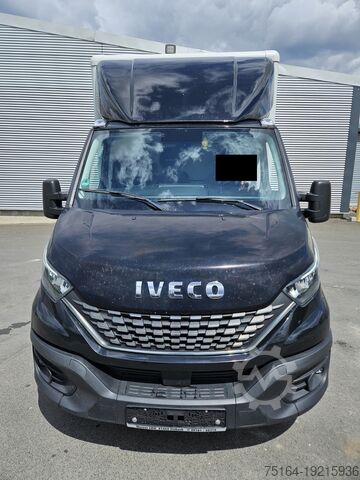Transporter met koffer Iveco 35 S 18