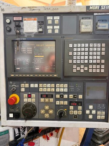 CNC Drehmaschine mit C Achse MORI SEIKI Mori Seiki SL 150 SMC
