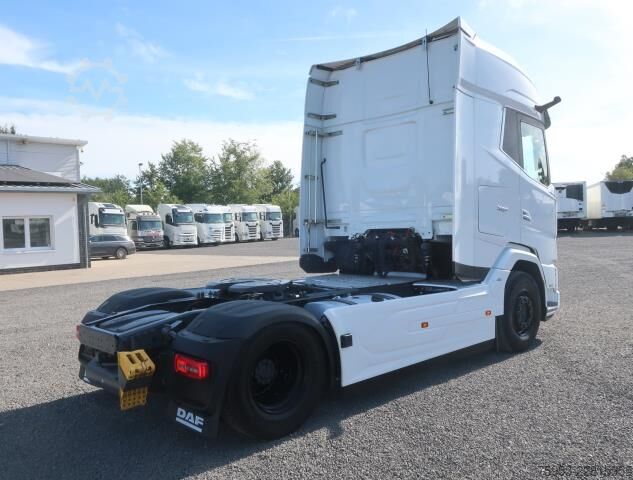 Tracteur routier standard DAF XG+ 530 Intarder Standklima Navigation Leder