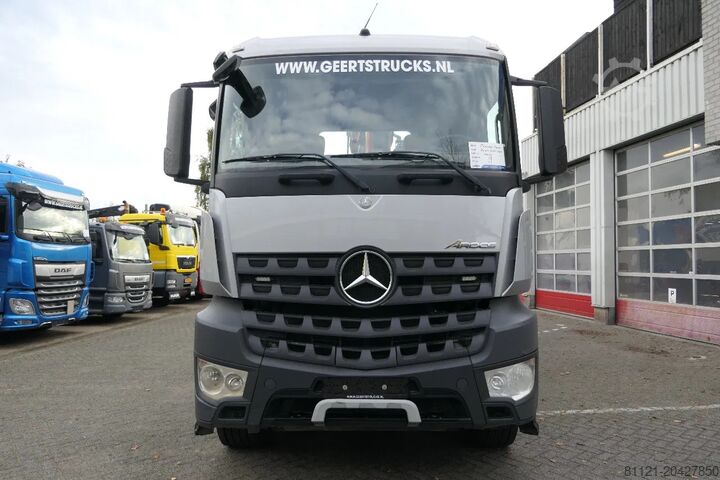 3-sidig tipp Mercedes-Benz Arocs 3643 | 8X4 Tridem | 3 Side Tipper | Fassi...