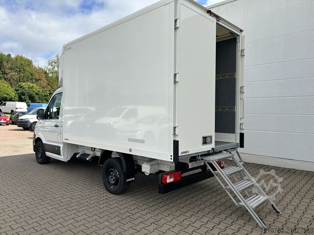 Box van VW Crafter Koffer Junge Möbelkoffer Automat