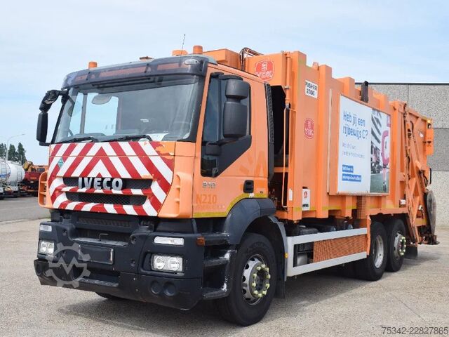 Vuilniswagen Iveco Stralis AD260S31 - VDK waste system Pusher 2000