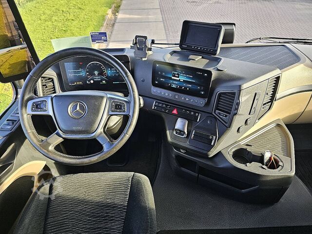 Standaard trekker MERCEDES-BENZ ACTROS 2553 6x2*4