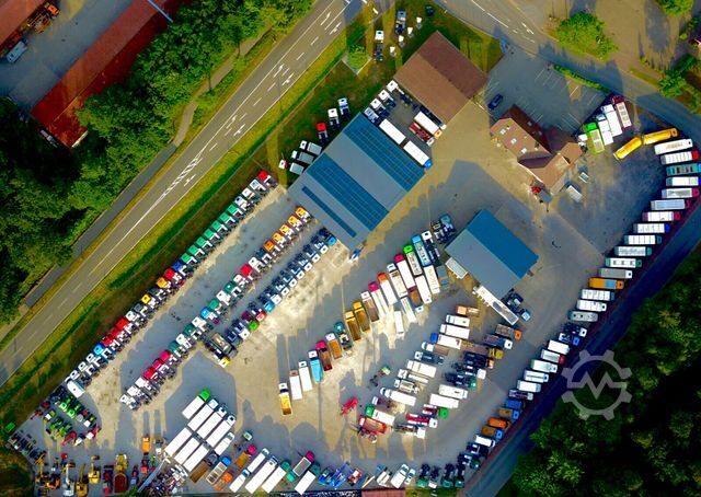 Åben sættevogn med presenning FLIEGL SDS Mega mit Edscha & Liftachse