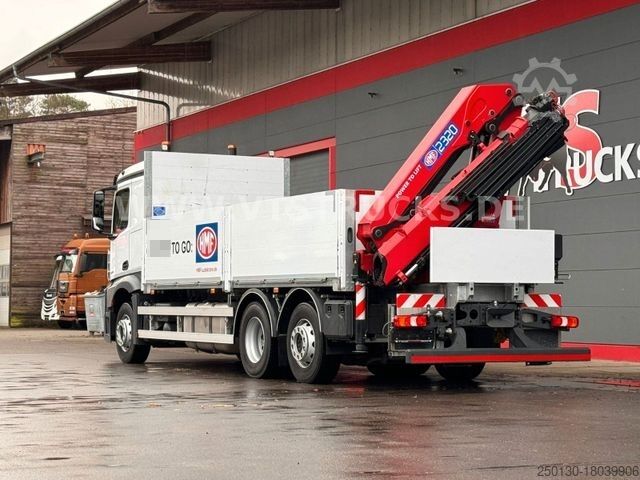 Vrachtauto met open laadbak MERCEDES-BENZ Actros 2545 6x2 Lift-Lenk + HMF2320 Ladekran
