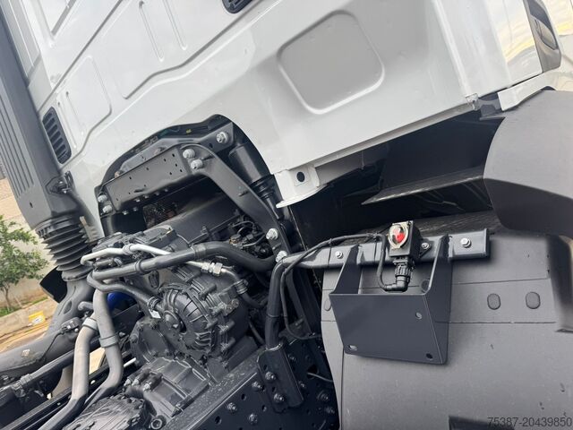 Vrachtwagenchassis Iveco 350X54