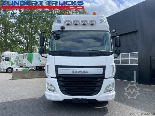 Standaard-SZM DAF CF 440 SPACECAB ADR