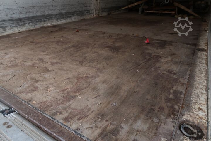 Vrachtwagen met dieplader & dekzeil MAN TGL 8.180 BL Pritsche + Plane