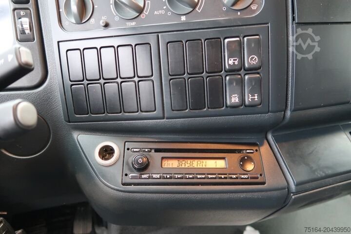 Vrachtwagen met dieplader & dekzeil MAN TGL 8.180 BL Pritsche + Plane