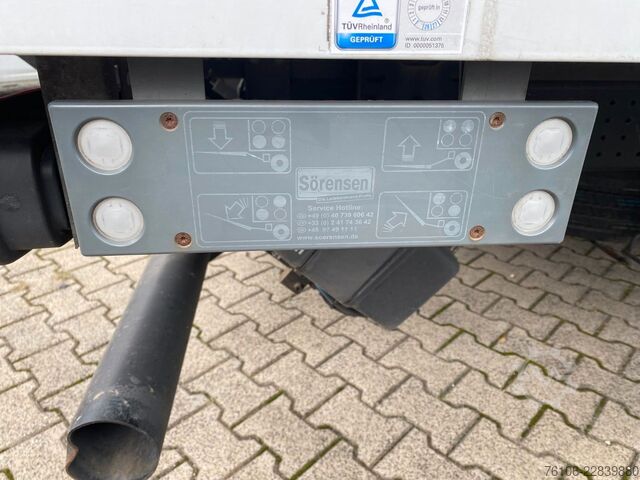 Κλειστό βαν FUSO Canter 7C15 Koffer mit Ladebordwand