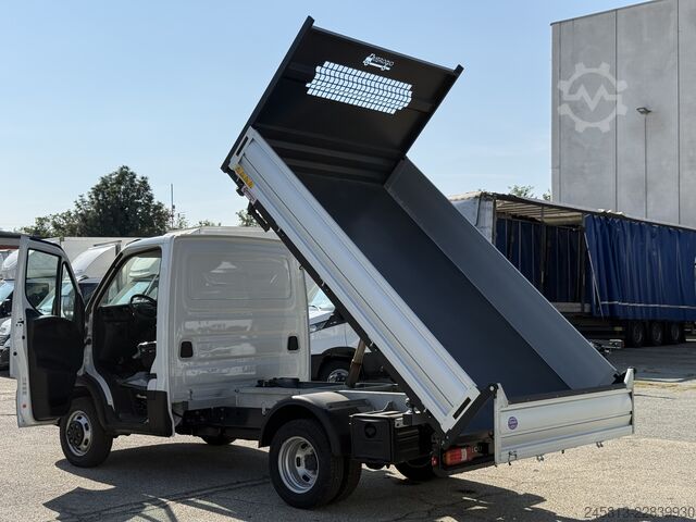 τριαξονικό ανατρεπτικό βαν Iveco daily 35-160