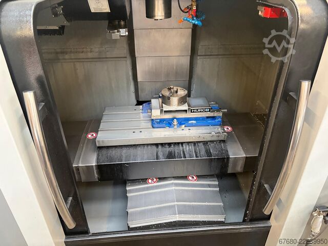 Centro de mecanizado vertical Hurco VM 10 i