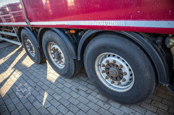 Schubboden KRAKER WALKING FLOOR CF 200-92 m3