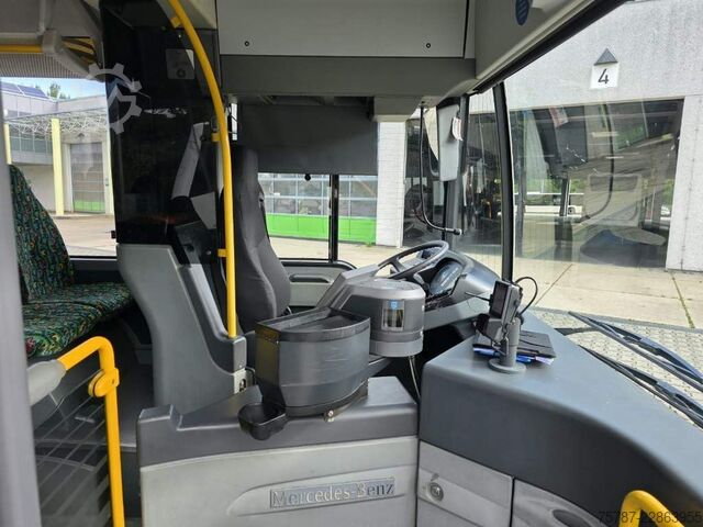 Autocar interurban MERCEDES-BENZ Citaro 0530 Ü A26, Vollklima, 41+44+1,Euro 5 EEV