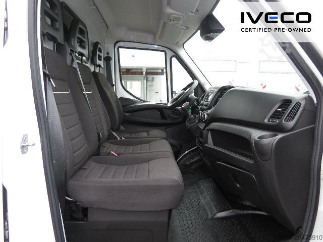 Dodávka s vysokou střechou IVECO Daily 35S16A8V Automatik, Klima, lang + hoch