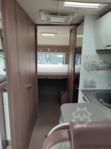 Autorulotă semi-integrată BÜRSTNER Lyseo TD 744