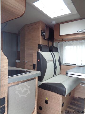 Autorulotă semi-integrată WEINSBERG CaraCompact 600 MF *DuoControl*e. Einstiegstufe*